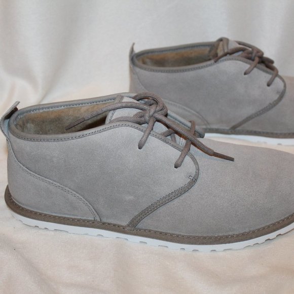 UGG CHUKKA SHEARLING LINED SUEDE BOOTS‎ NEW!